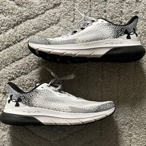 Under Armour Men's HOVR Turbulence 2
